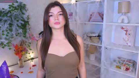 Snapshot of chriskrylo chatting on October 27, 3:23 pm Karolina online show from October 27, 3:23 pm