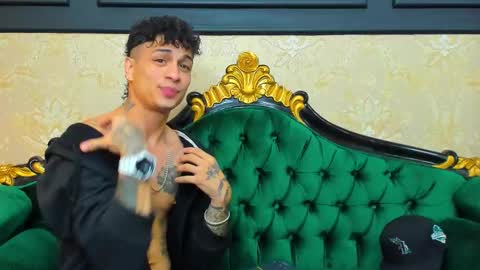 Chris online show from October 14, 11:57 am