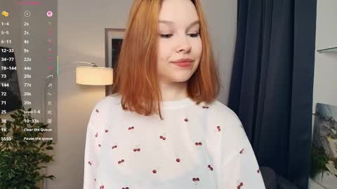 Lizz online show from April 11, 7:07 pm