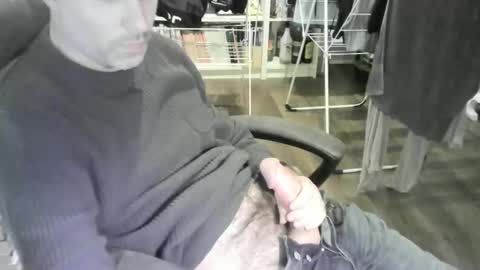 chrisprngr online show from November 12, 5:15 pm