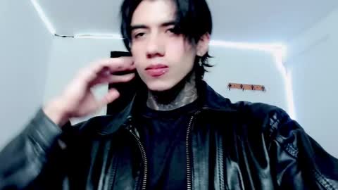 Snapshot of chriss_opp chatting on January 29, 7:43 pm CHRIS  INDEPENT MODEL online show from January 29, 7:43 pm