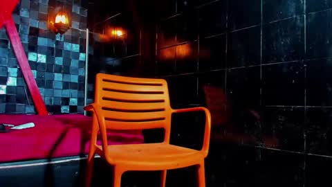 chrissevanss online show from February 5, 12:36 am