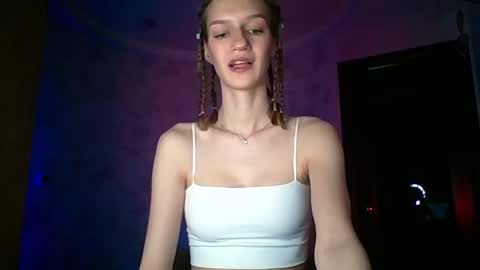 chrissy_joyful online show from May 29, 5:05 am