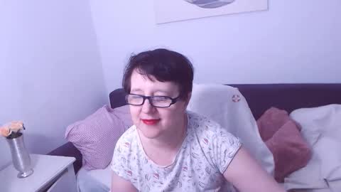 Christa online show from October 24, 8:53 pm