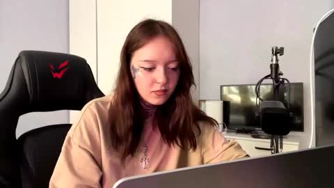 Kristi online show from March 5, 9:40 am