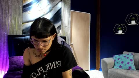 Snapshot of christina_vamp1 chatting on September 22, 1:26 pm CHRISTINA online show from September 22, 1:26 pm