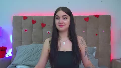 Snapshot of christinamilton chatting on February 11, 7:05 pm Christina online show from February 11, 7:05 pm