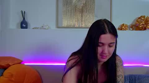 Snapshot of christinamilton chatting on September 19, 6:55 pm Christina online show from September 19, 6:55 pm