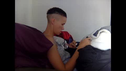 Christina Saunters online show from February 9, 5:22 pm