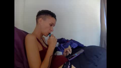 Christina Saunters online show from February 23, 6:01 pm