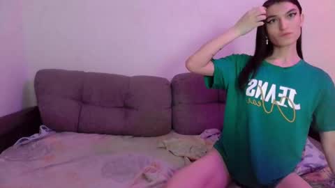 Christine online show from February 22, 9:04 pm