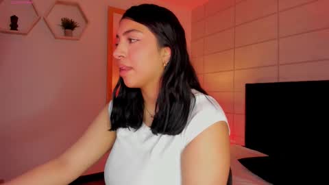 Christine  online show from December 22, 12:12 pm