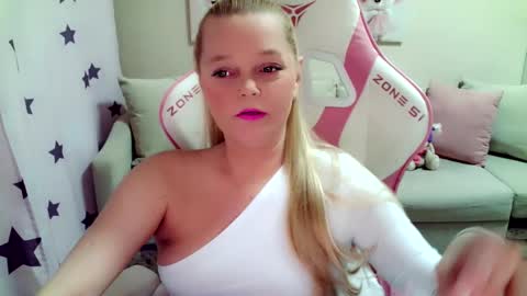 Christi online show from January 17, 7:29 am