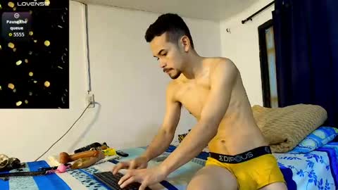 CHRISTOPHER online show from May 28, 10:57 am