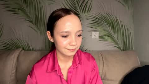 Lani online show from April 14, 5:27 pm