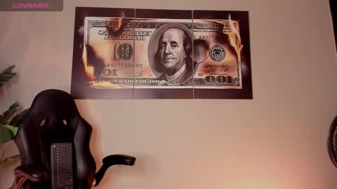 chrizmacgregor online show from November 30, 12:07 am