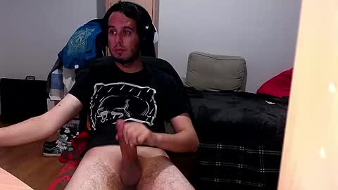 Chromefox123 online show from April 12, 10:36 pm