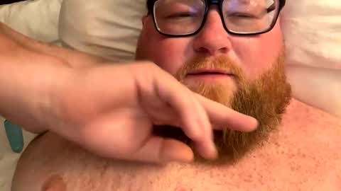 chubbsguy92 online show from November 19, 2:11 am