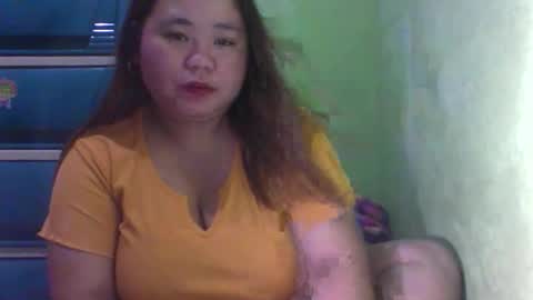 chubbybigtits_01 online show from October 29, 9:00 am