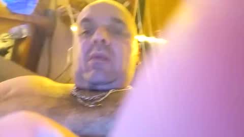 chubbyman40 online show from March 12, 7:50 pm