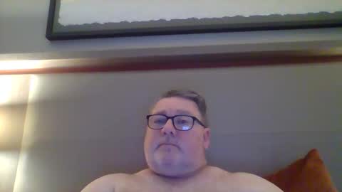Griff online show from May 5, 5:30 pm