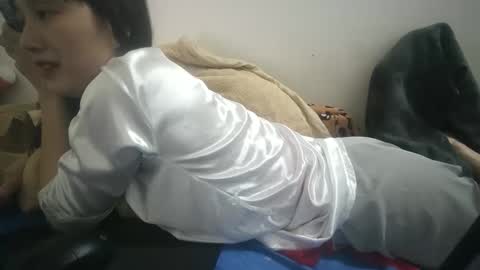 chuppyrose online show from March 21, 8:19 am