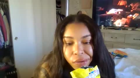 Fine Chyna online show from May 17, 8:18 pm