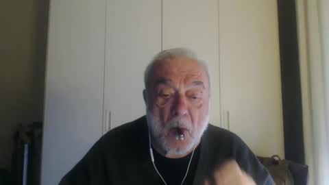 Snapshot of ciaoamoremio4 chatting on February 8, 1:44 pm ciaoamoremio4 online show from February 8, 1:44 pm