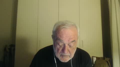 Snapshot of ciaoamoremio4 chatting on January 26, 8:02 pm ciaoamoremio4 online show from January 26, 8:02 pm
