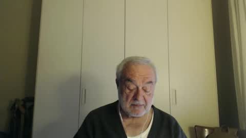 Snapshot of ciaoamoremio4 chatting on December 2, 1:08 pm ciaoamoremio4 online show from December 2, 1:08 pm