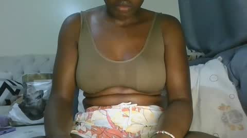 cilia petite online show from May 9, 9:26 am