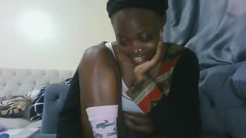 cilia petite online show from April 13, 11:03 am