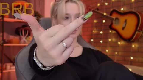 Cin Bellamy online show from January 9, 5:57 am