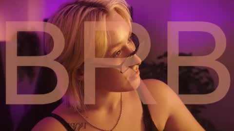 Cin Bellamy online show from October 27, 3:06 am