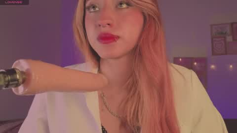 Sofi Eva and Mey online show from May 18, 12:20 am