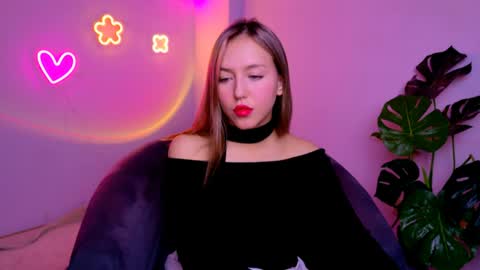 cindylovesmith online show from April 15, 7:34 am