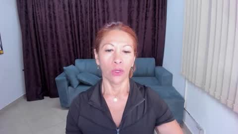 Snapshot of cintiagreyx chatting on October 24, 11:44 am  CINTIA  online show from October 24, 11:44 am
