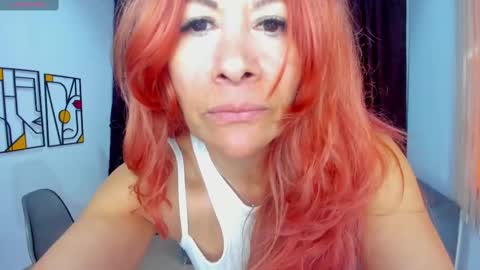 Snapshot of cintiagreyx chatting on March 12, 2:45 pm  CINTIA  online show from March 12, 2:45 pm