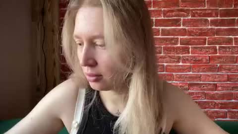 citrusblissss online show from October 13, 2:13 am