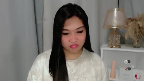 CLAIRE online show from May 30, 5:39 am