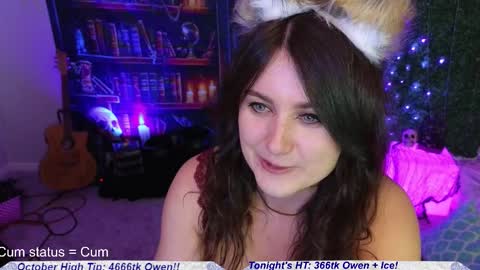 Snapshot of claireity chatting on October 20, 3:11 am Claire online show from October 20, 3:11 am