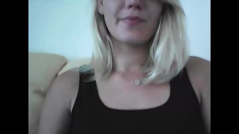clairesqrt online show from June 3, 6:24 pm