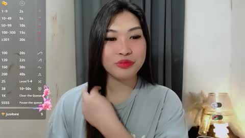 CLAIRE online show from November 19, 5:29 am