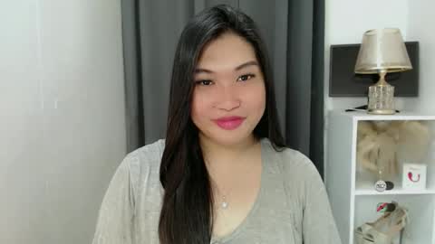 CLAIRE online show from March 2, 3:22 am