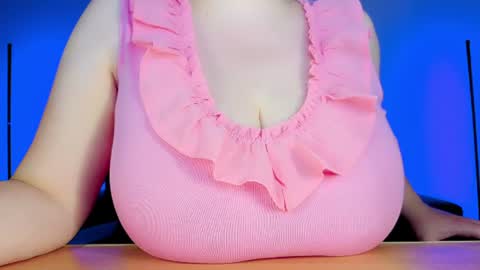 Clara  online show from July 8, 8:34 pm