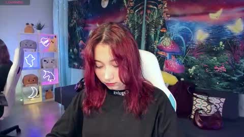 clarabenson online show from September 18, 7:07 pm