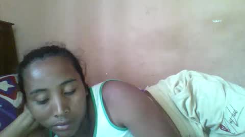 Snapshot of clarah0123 chatting on September 23, 9:25 am Clarah0123 online show from September 23, 9:25 am
