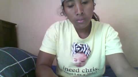 Snapshot of clarah0123 chatting on October 9, 9:15 am Clarah0123 online show from October 9, 9:15 am