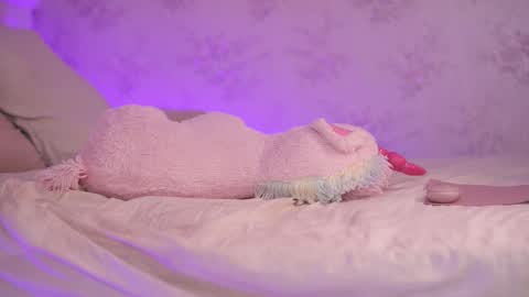 ClaraHazel online show from September 10, 3:40 am