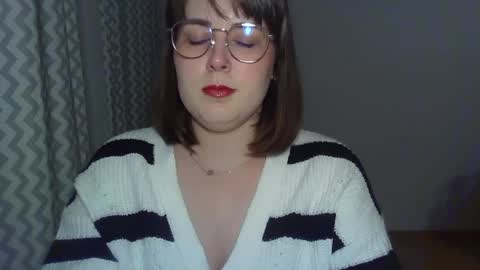 Clara online show from April 17, 7:27 pm